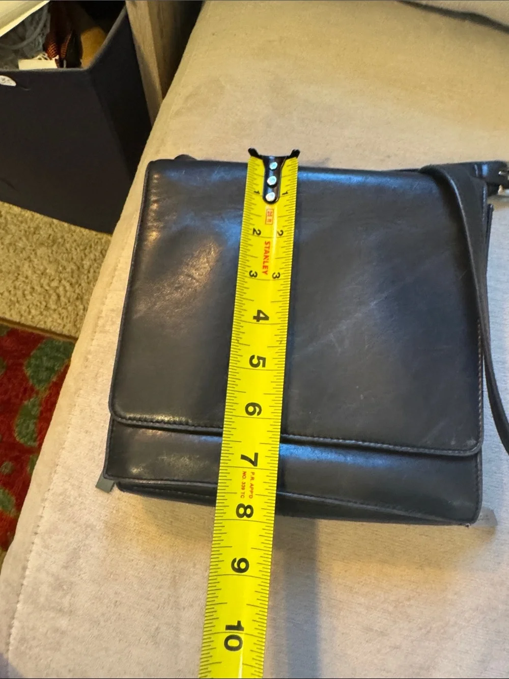 HOBO sleek leather
